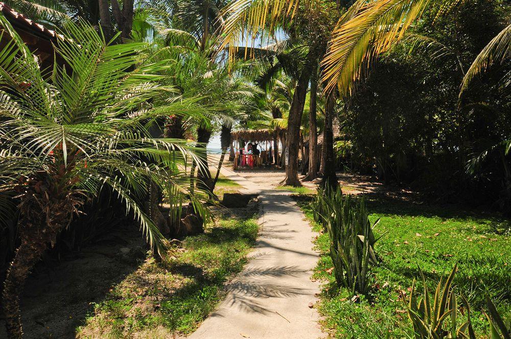 Santascabinas Playa Santa Teresa  Exterior photo